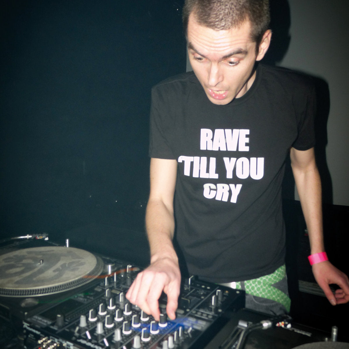 Bogdan Raczynski – Rave 'Till You Cry